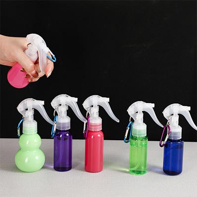 Wholesale refillable small 100ml plastic spray bottles with adjusted nozzle