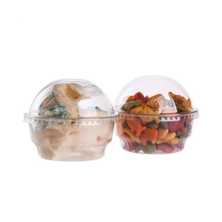 Disposable clear 5oz plastic strawberry shortcake cups with dome lids for dessert