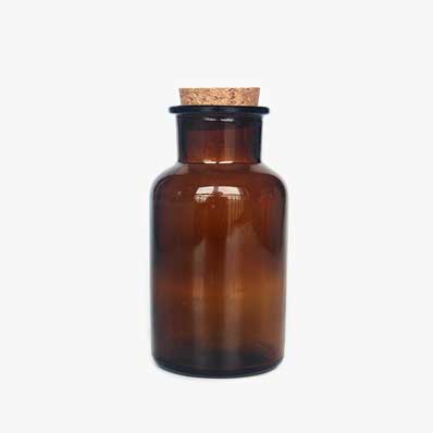 Multi-purpose 500ml amber glass apothecary bottles with cork 
