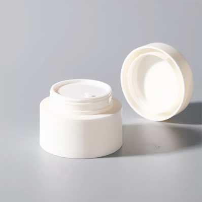Wholesale white 30ml plastic cosmetic sample jars with liner and lids