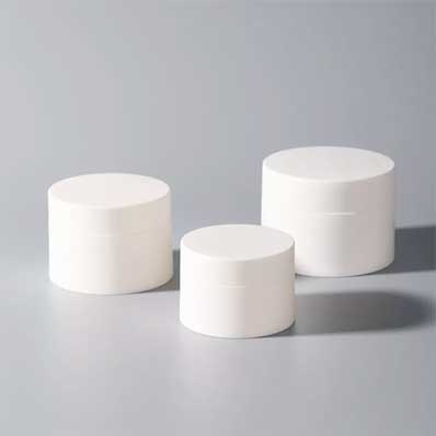 Wholesale white 30ml plastic cosmetic sample jars with liner and lids