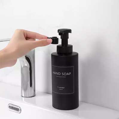 Reusable black 16oz plastic dish soap bottle with pump disppenser and clip