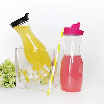  Wholesale 1.5L plastic drinking pitcher with spout for juice/water