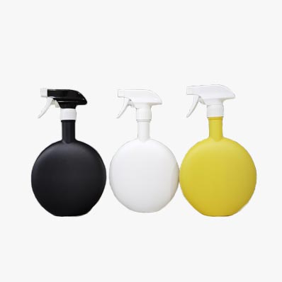 New design colored flat round 16oz plastic spray bottles with trigger sprayer