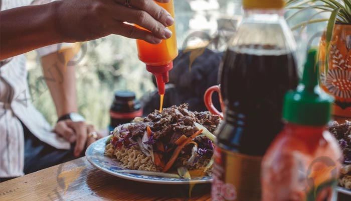 Choosing the Right Sauce & Condiment Packaging