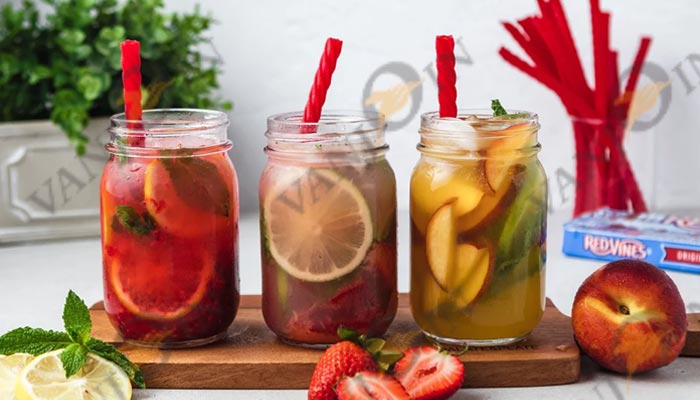 Mason Jars vs. Glass Bottles: Which Is Better for Your Product?