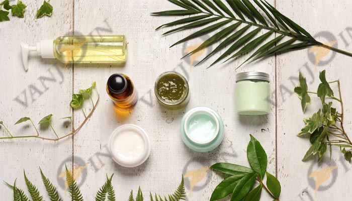 Material: Comparing Plastic, Metal, and Glass Options