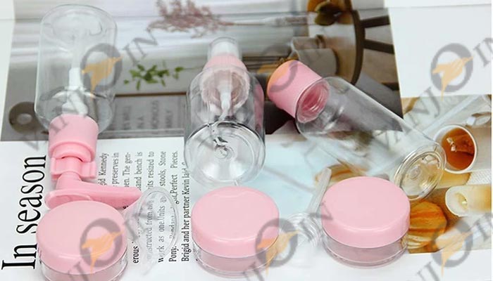 Can the Spray Effect of a Spray Bottle Be Adjusted?