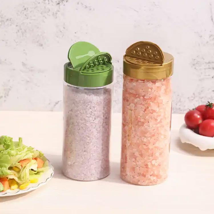 https://www.shbottles.com/images/products/100ml-plastic-shaker-bottles-for-spices.jpg