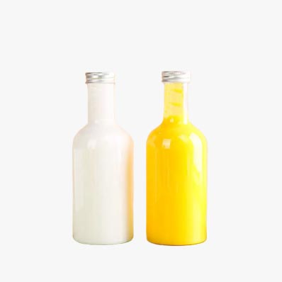 Wholesale small round lone neck 350ml plastic bottle with screw cap bulk