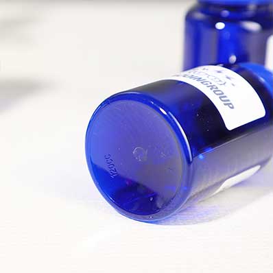 Medicine packer container empty 100ml PET cobalt blue plastic pill bottle with snap cap 38-400 neck