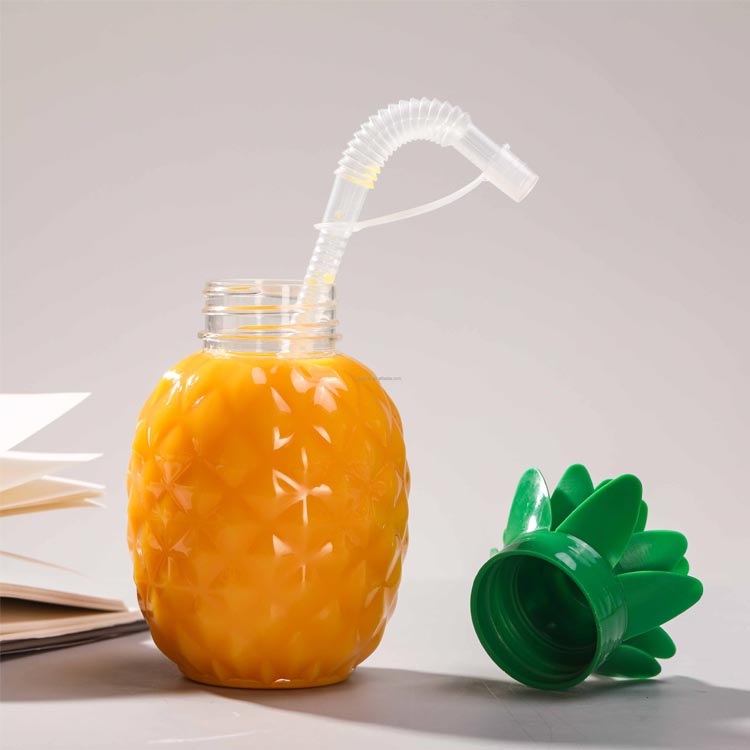 New style PET 500ml plastic pineapple juice bottle with straw for