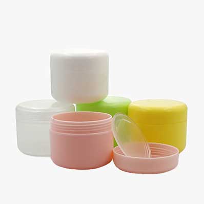 Custom color 4oz plastic beauty jars with dome lids for skincare